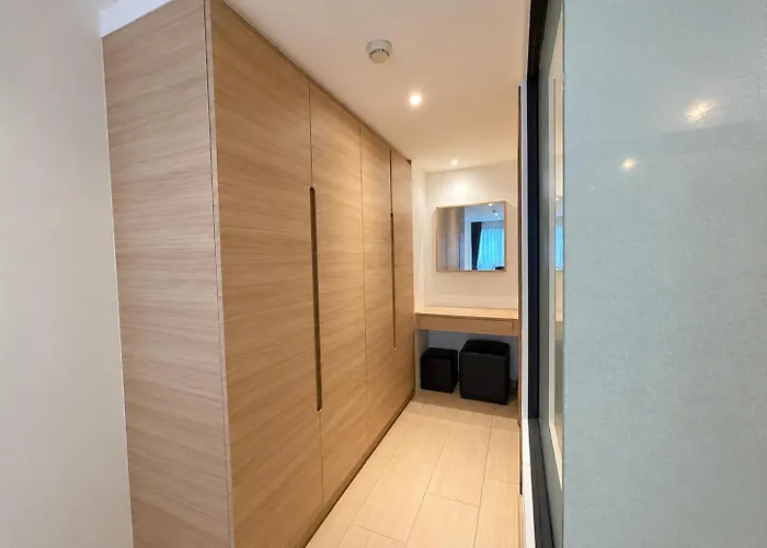 Wonderful Bts Ekkamai 7min By Walking Apartment *